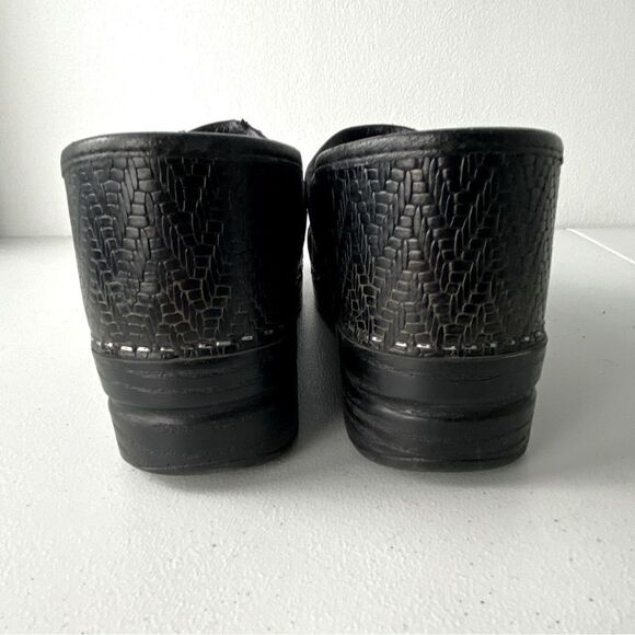Dansko Women's Medical Professional Clog Black Woven Leather Faux Snake Shoe 42 - Picture 3 of 16